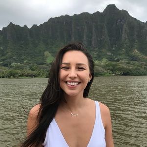 Meet your Posher, Alyssa